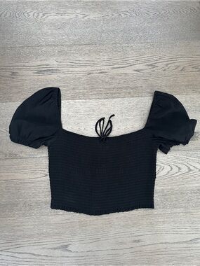 Wilfred Black Smocked Puff Sleeve Crop Top